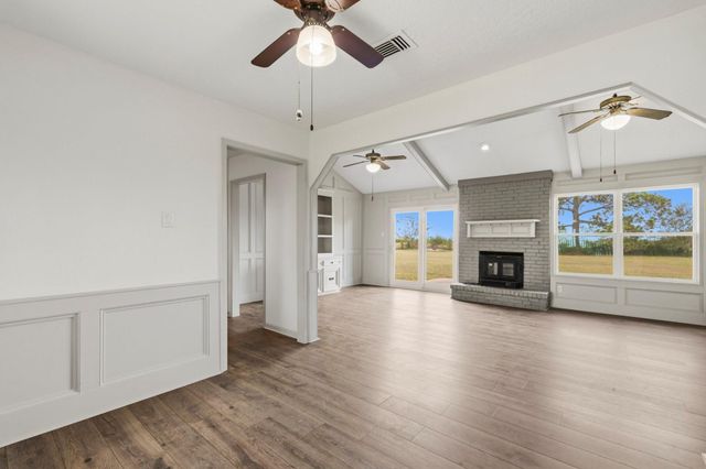 2707 Straznicky Road, Beasley, TX 77417