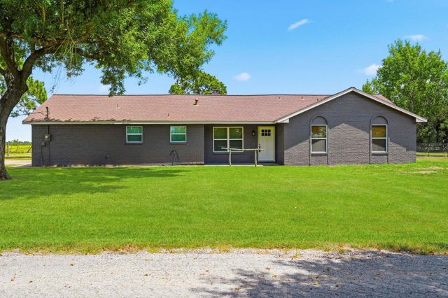 2707 Straznicky Road, Beasley, TX 77417