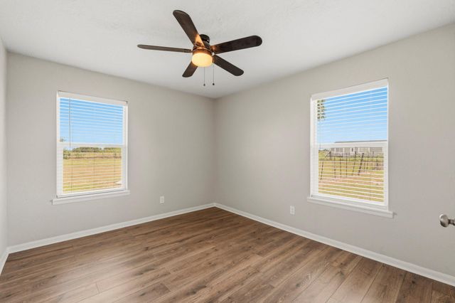 2707 Straznicky Road, Beasley, TX 77417