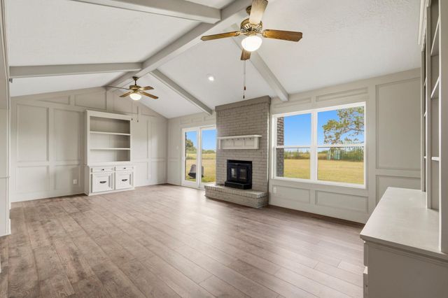 2707 Straznicky Road, Beasley, TX 77417