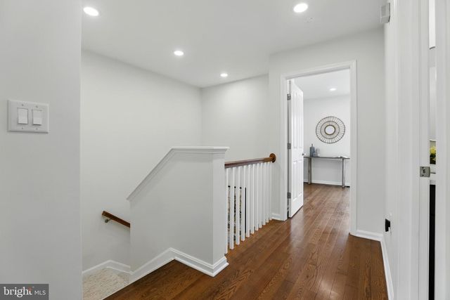402 WOODCREST DR SE, Washington, DC 20032