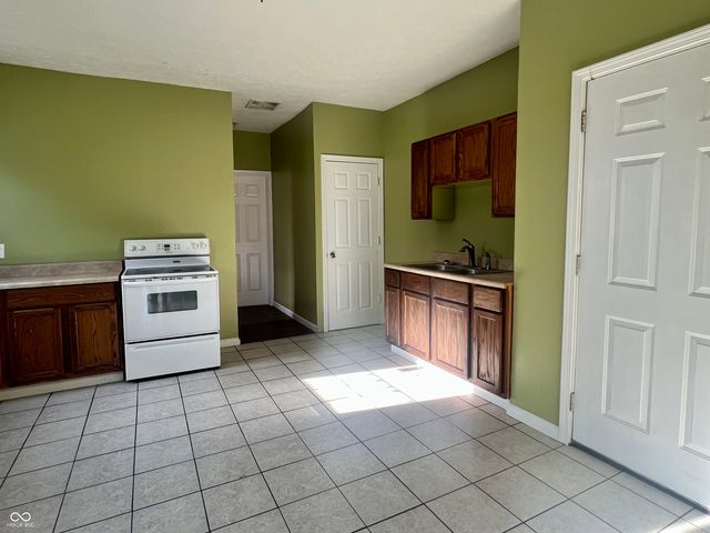 2438 Guilford Avenue, Indianapolis, IN 46205