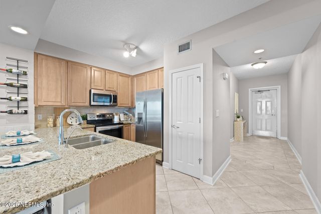 1126 1ST Street N 502, Jacksonville Beach, FL 32250