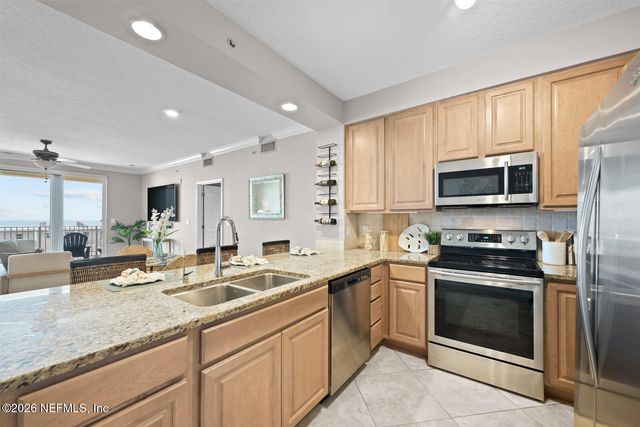 1126 1ST Street N 502, Jacksonville Beach, FL 32250