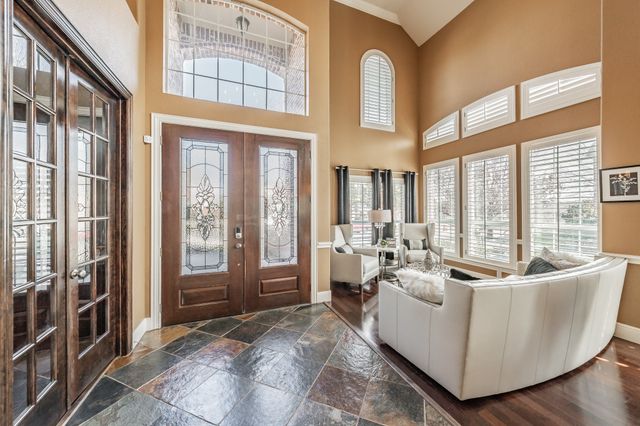 3909 Aquatic Drive, Carrollton, TX 75007