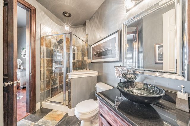 3909 Aquatic Drive, Carrollton, TX 75007