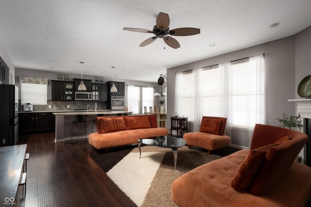 14116 Knightstown Way, Carmel, IN 46033