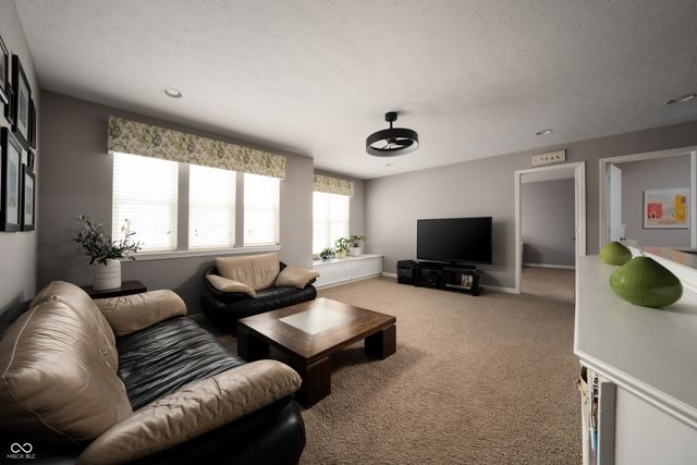 14116 Knightstown Way, Carmel, IN 46033