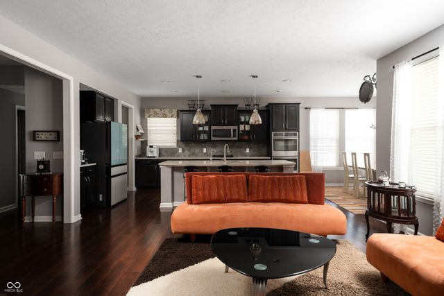 14116 Knightstown Way, Carmel, IN 46033