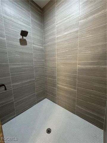 1926 Zombar CT, Lehigh Acres, FL 33972