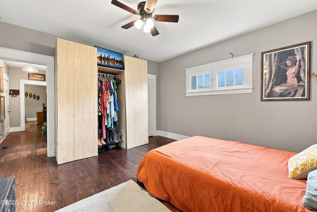 2910 Garfield Ave, Louisville, KY 40212