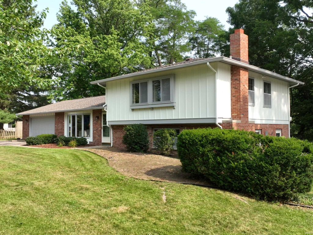 110 Brittany Lane, Monticello, IN 47960