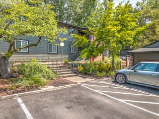 12642 Nw BARNES Rd 10, Portland, OR 97229