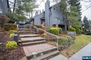 1566 Anderson Avenue M, Fort Lee, NJ 07024