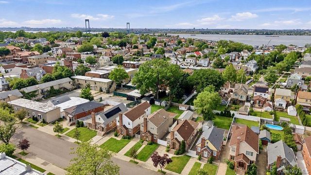 151-27 11th Avenue, Whitestone, NY 11357