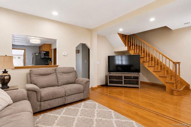151-27 11th Avenue, Whitestone, NY 11357