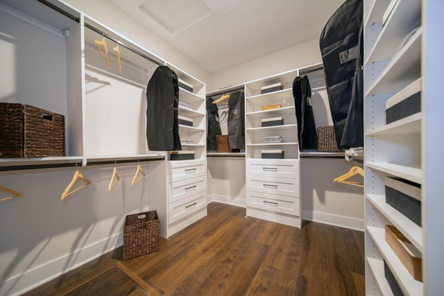 13061 Waterleaf Drive, St. John, IN 46373