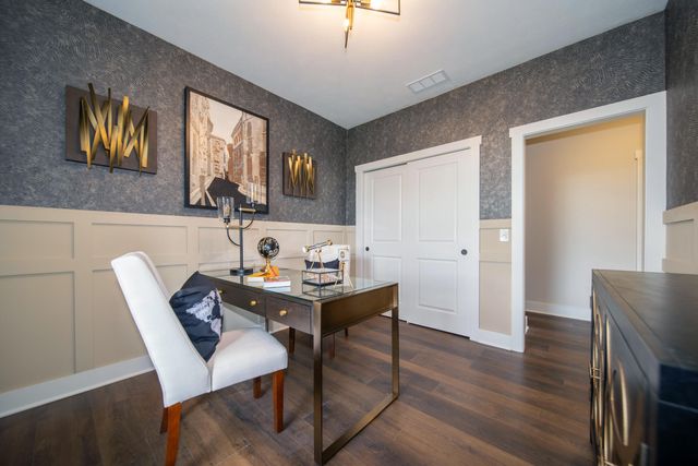 13061 Waterleaf Drive, St. John, IN 46373