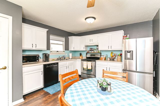 133 Brixton Woods West Drive, Pittsboro, IN 46167