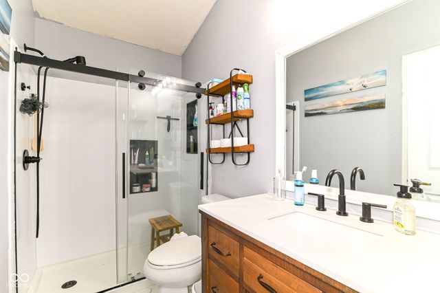 133 Brixton Woods West Drive, Pittsboro, IN 46167