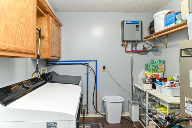 133 Brixton Woods West Drive, Pittsboro, IN 46167