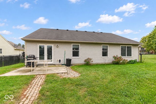 133 Brixton Woods West Drive, Pittsboro, IN 46167