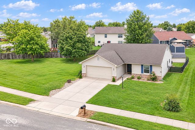 133 Brixton Woods West Drive, Pittsboro, IN 46167
