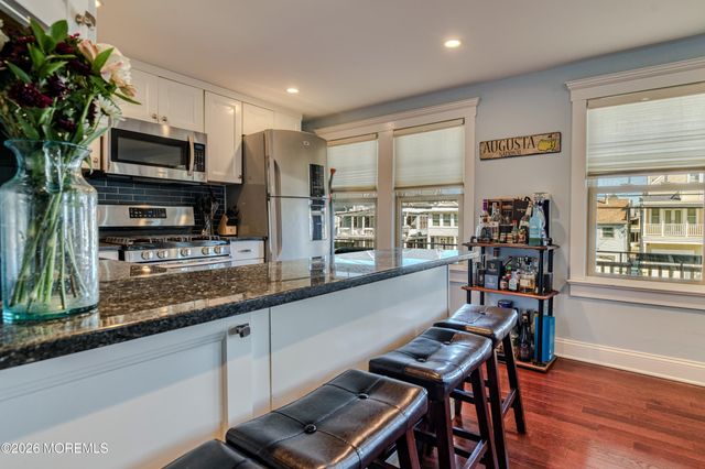 6 Webb Avenue 4, Ocean Grove, NJ 07756