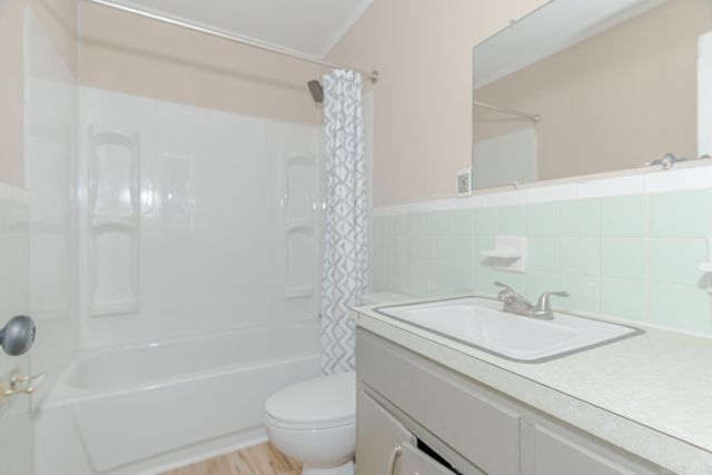 100 S 13th Ave, Paragould, AR 72450