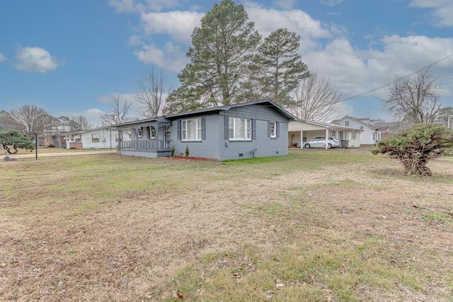 100 S 13th Ave, Paragould, AR 72450