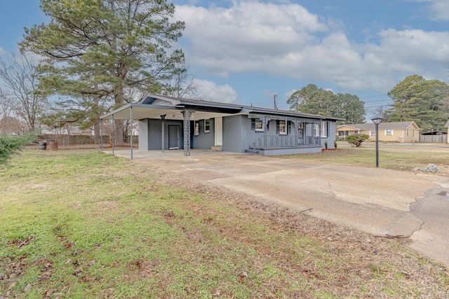 100 S 13th Ave, Paragould, AR 72450