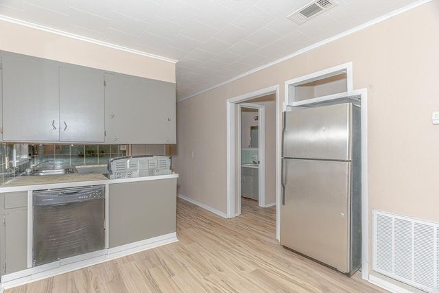 100 S 13th Ave, Paragould, AR 72450