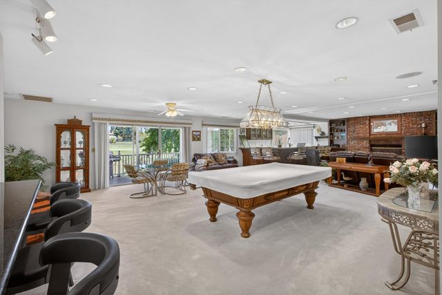 226 Firestone Dr, Roseville, CA 95678