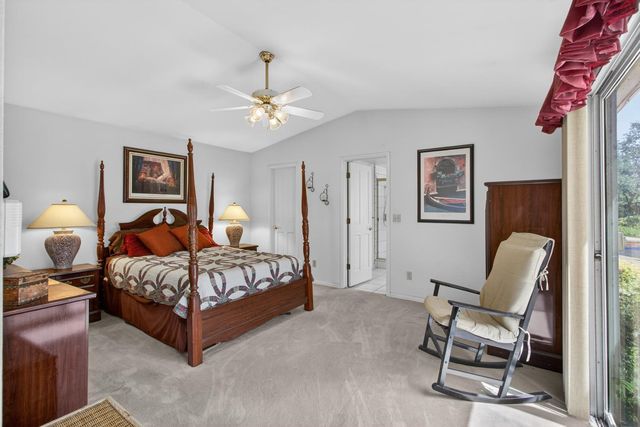 226 Firestone Dr, Roseville, CA 95678