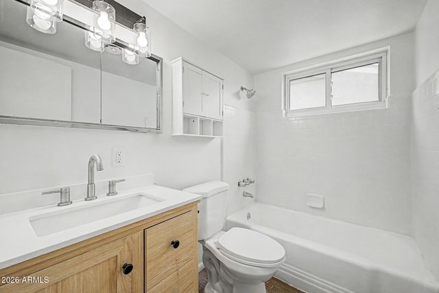 317 N ELM Street, Gilbert, AZ 85234