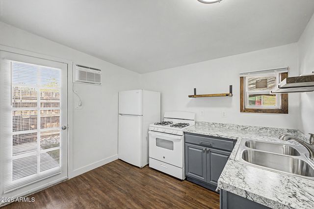 317 N ELM Street, Gilbert, AZ 85234