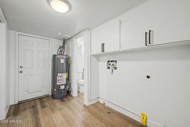 317 N ELM Street, Gilbert, AZ 85234