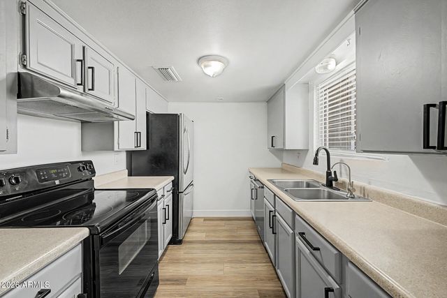 317 N ELM Street, Gilbert, AZ 85234