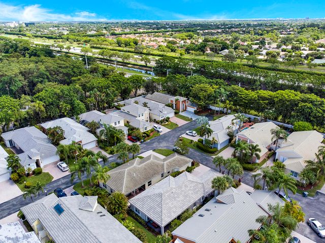 22831 Windsor Wood Court, Boca Raton, FL 33433