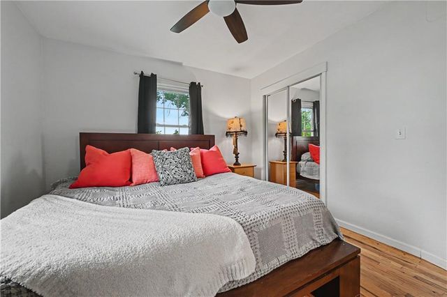 2220 Learnard Avenue, Lawrence, KS 66046