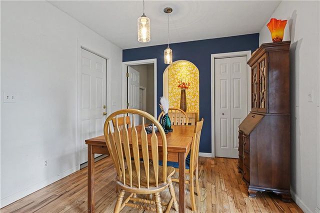 2220 Learnard Avenue, Lawrence, KS 66046