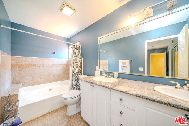 456 Shatto Place 18, Los Angeles, CA 90020