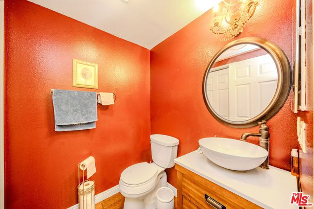 456 Shatto Place 18, Los Angeles, CA 90020
