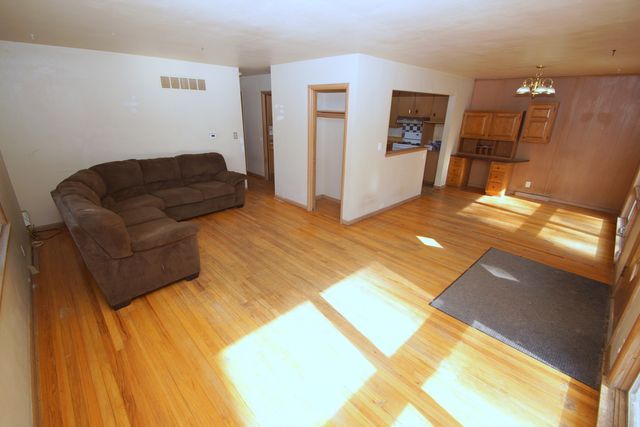 708 15th Street, Bettendorf, IA 52722