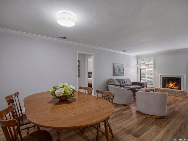 2611 Eisenhauer Rd Apt 502, San Antonio, TX 78209