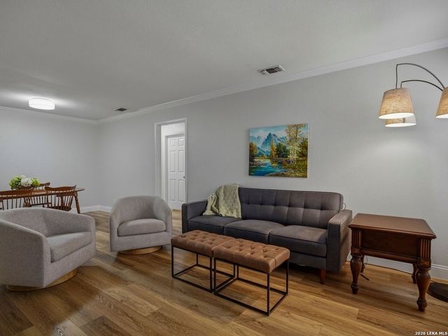 2611 Eisenhauer Rd Apt 502, San Antonio, TX 78209