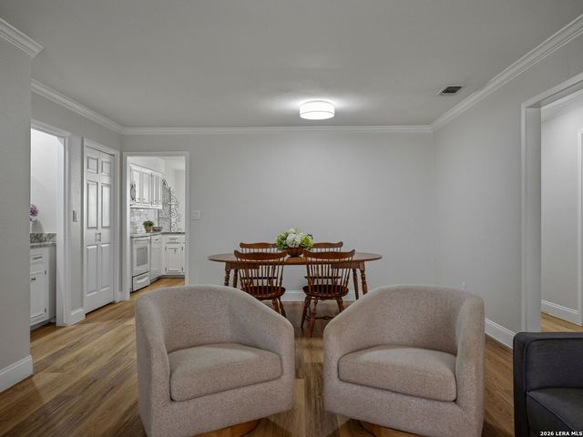 2611 Eisenhauer Rd Apt 502, San Antonio, TX 78209