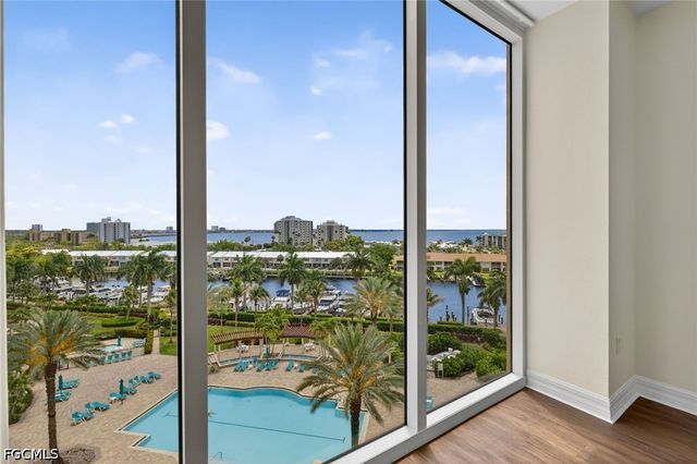 3426 Hancock Bridge PKWY 701, North Fort Myers, FL 33903