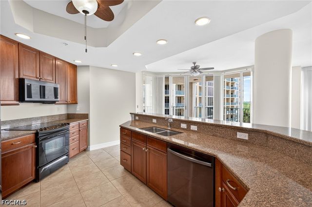 3426 Hancock Bridge PKWY 701, North Fort Myers, FL 33903