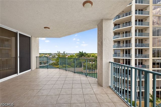 3426 Hancock Bridge PKWY 701, North Fort Myers, FL 33903